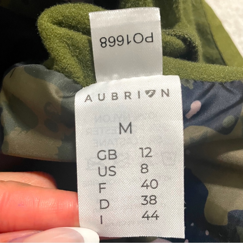 Aubrion • cannon insulated vest in olive green sz M - Picture 9 of 9